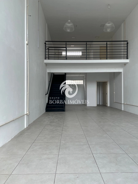 : 2ª foto da galeria de imagens do imóvel