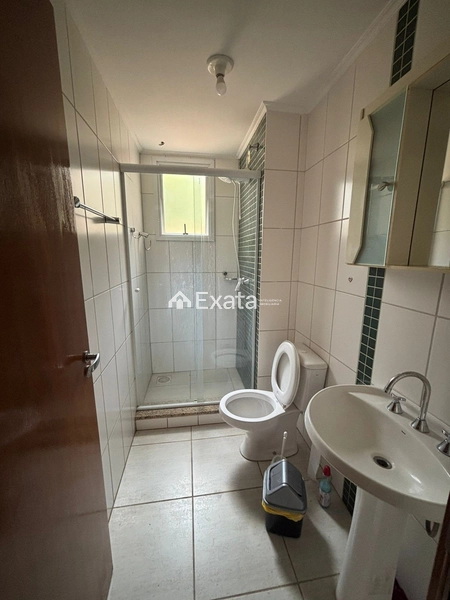 Apartamento semimobiliado: 3ª foto da galeria de imagens do imóvel
