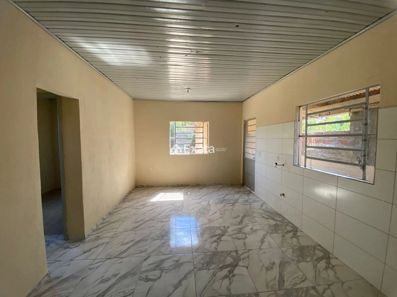 Casa com pátio extenso: 3ª foto da galeria de imagens do imóvel