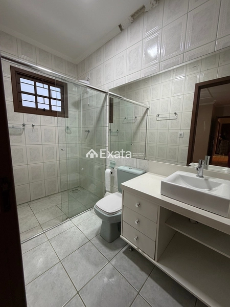 Casa com piscina: 13ª foto da galeria de imagens do imóvel