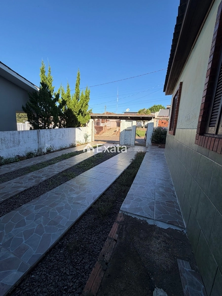 Duas residências independentes no mesmo terreno, ideal para famílias q: 8ª foto da galeria de imagens do imóvel