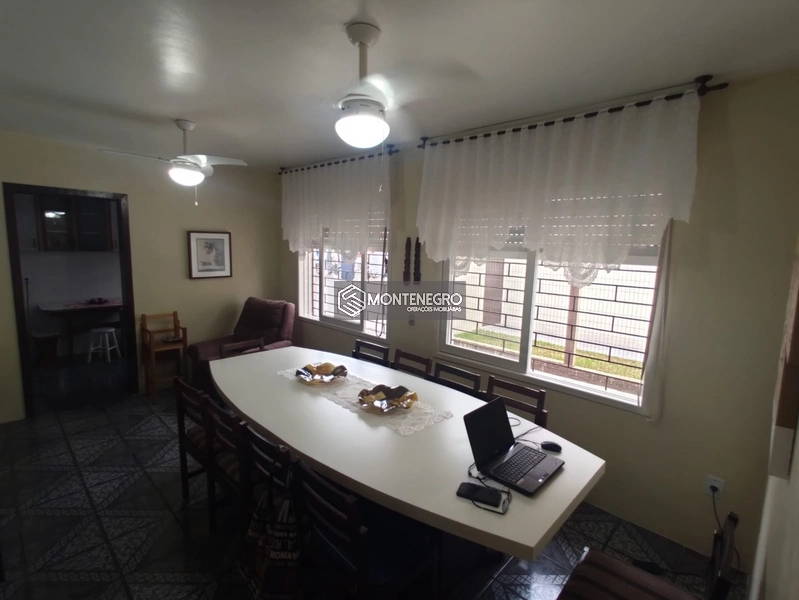 CASA DIFERENCIADA NA PRAIA DE CAPÃO NOVO: 29ª foto da galeria de imagens do imóvel