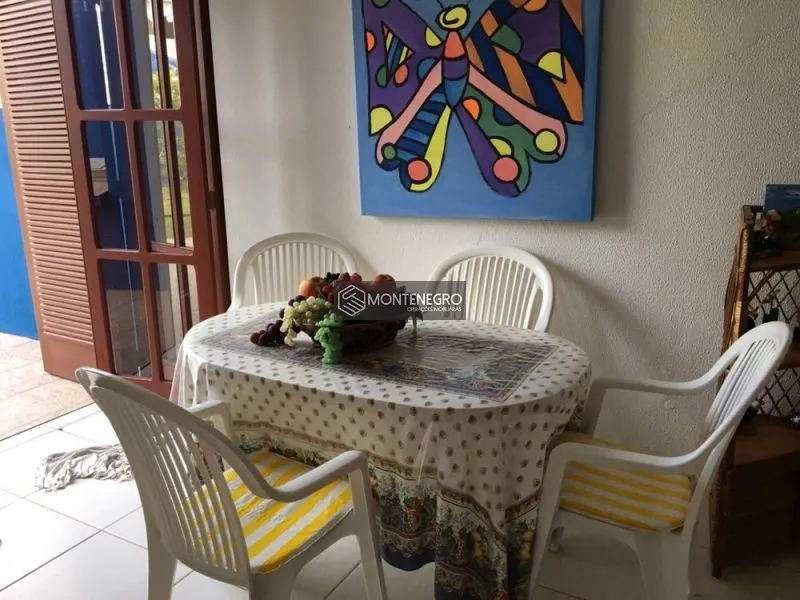 CASA A 50 METROS DO MAR: 5ª foto da galeria de imagens do imóvel