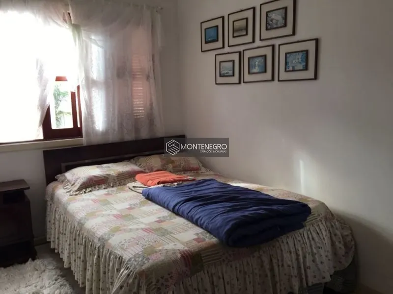 CASA A 50 METROS DO MAR: 6ª foto da galeria de imagens do imóvel