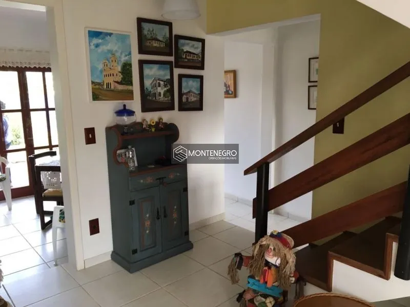 CASA A 50 METROS DO MAR: 19ª foto da galeria de imagens do imóvel