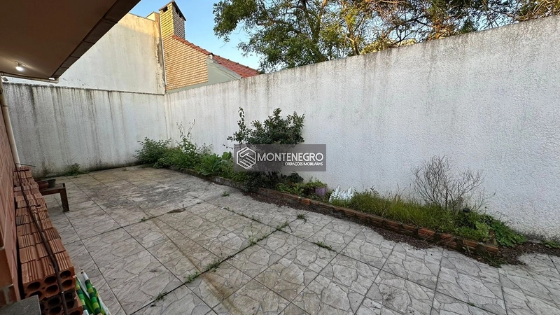 Excelente casa a poucos metros do mar(Rua das rosas): 17ª foto da galeria de imagens do imóvel