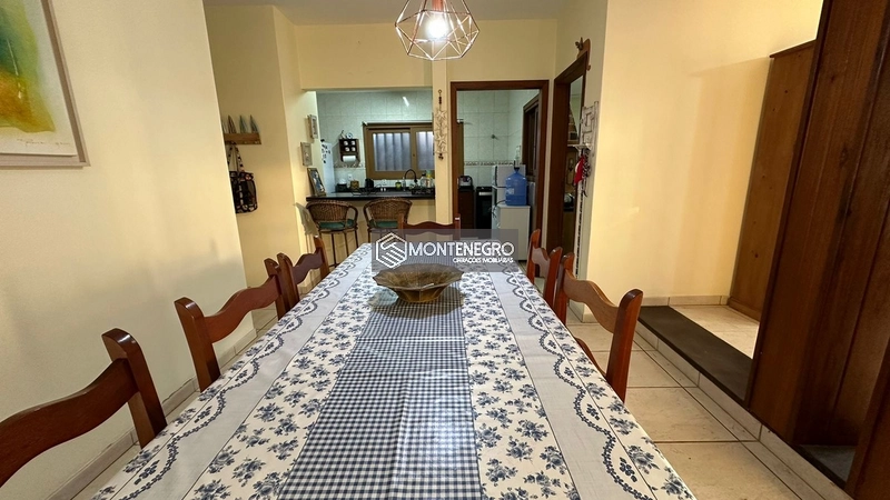 Excelente casa a poucos metros do mar(Rua das rosas): 6ª foto da galeria de imagens do imóvel