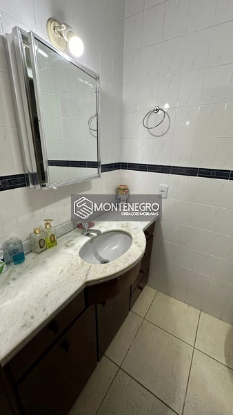Excelente casa a poucos metros do mar(Rua das rosas): 16ª foto da galeria de imagens do imóvel