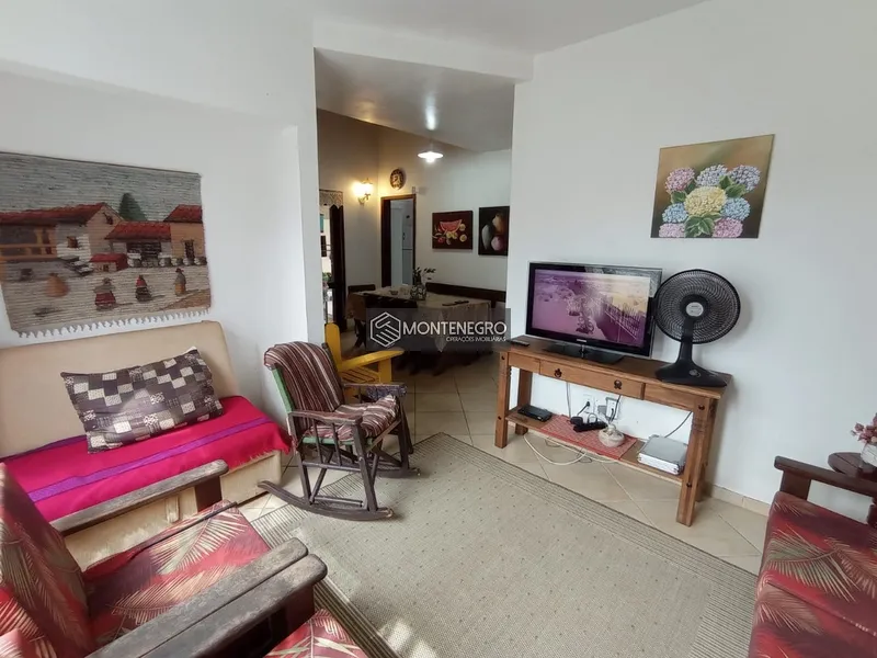 Casa diferenciada: 2ª foto da galeria de imagens do imóvel