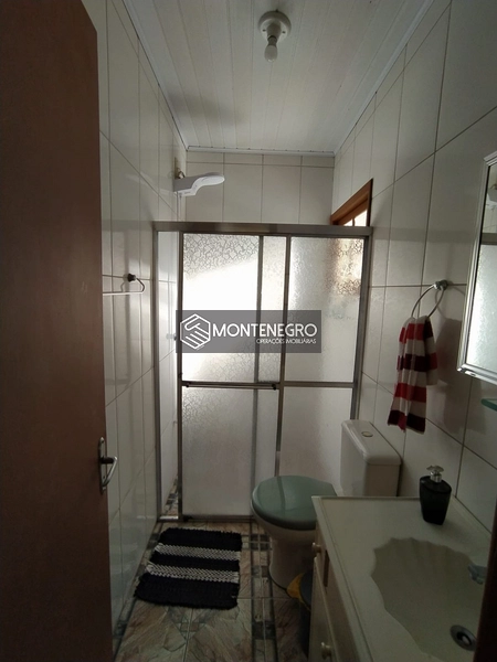 Casa com piscina: 7ª foto da galeria de imagens do imóvel
