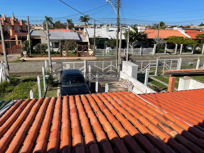 Sobrado a 300 metros do mar: 11ª foto da galeria de imagens do imóvel