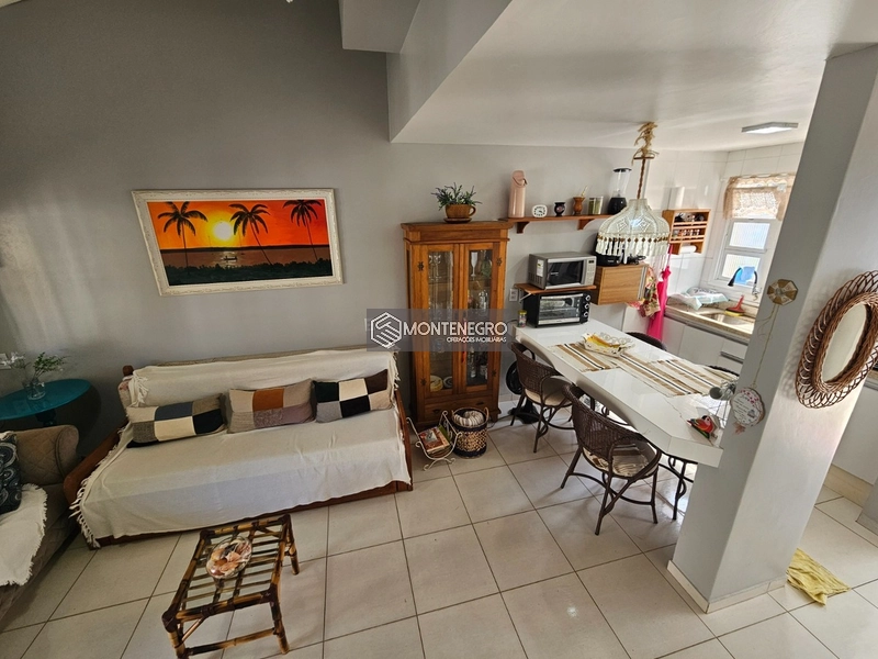 Studio com Pátio Privativo e Churrasqueira Capão Novo: 5ª foto da galeria de imagens do imóvel