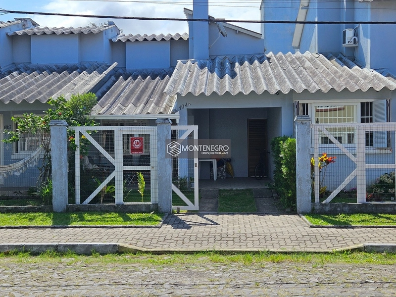 Studio com Pátio Privativo e Churrasqueira Capão Novo