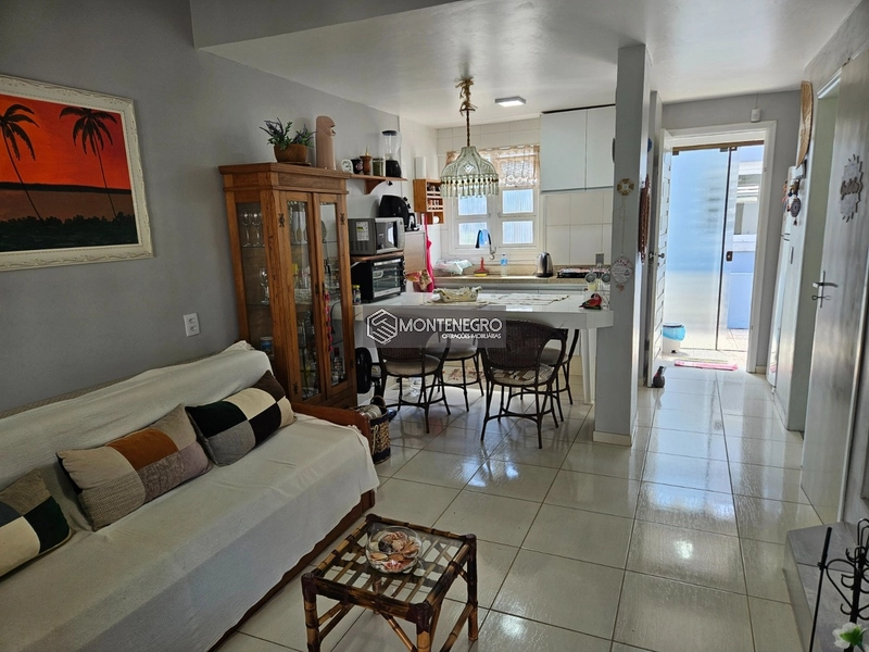 Studio com Pátio Privativo e Churrasqueira Capão Novo: 6ª foto da galeria de imagens do imóvel