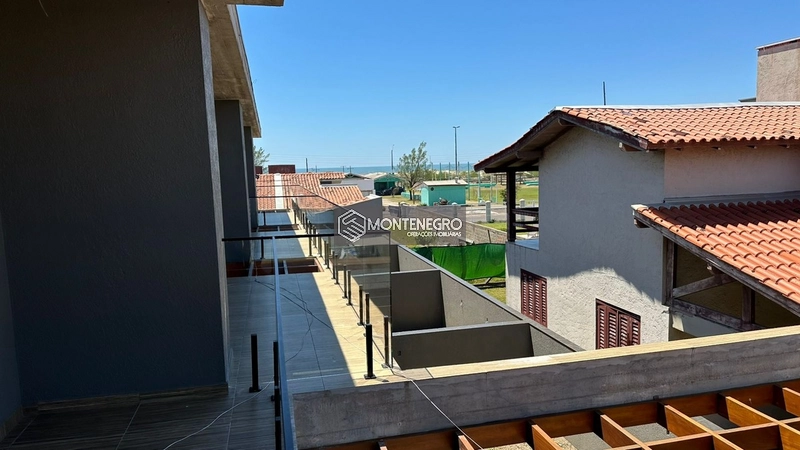 Sobrados Diferenciados!!! Rua Orquideas (50 metros do mar): 20ª foto da galeria de imagens do imóvel