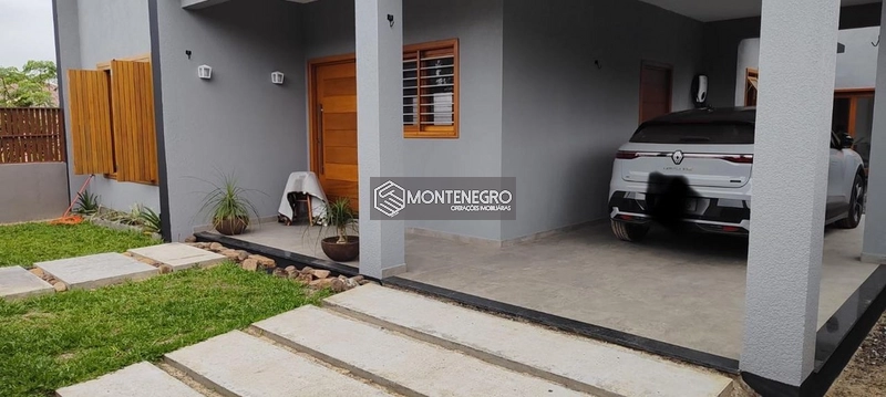 ÓTIMA CASA NA PRAIA CAPÃO NOVO NO VILLAGE: 1ª foto da galeria de imagens do imóvel