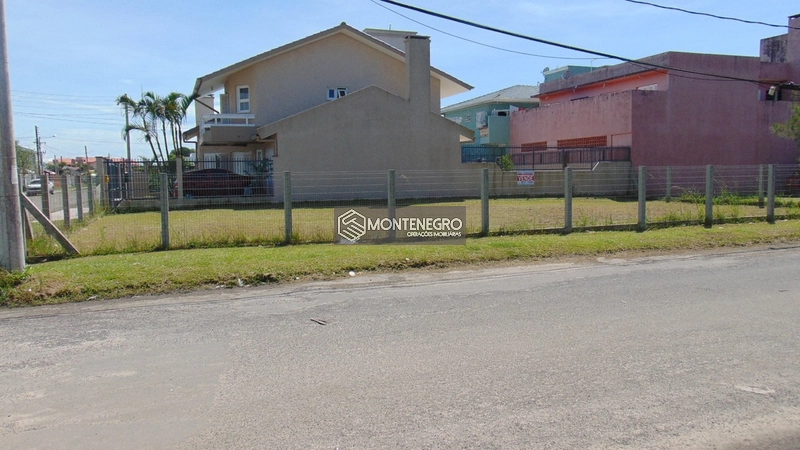 Terreno de esquina na Praia de Capão Novo - Posto 04: 2ª foto da galeria de imagens do imóvel