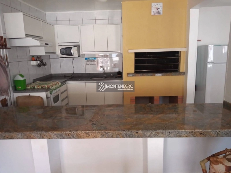 APARTAMENTO DE 01 DORM. E MEIO