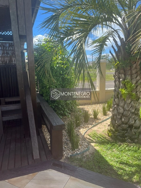 CASA DIFERENCIADA NA PRAIA DE CAPÃO NOVO VILLAGE! Rua dos lírios 880: 32ª foto da galeria de imagens do imóvel
