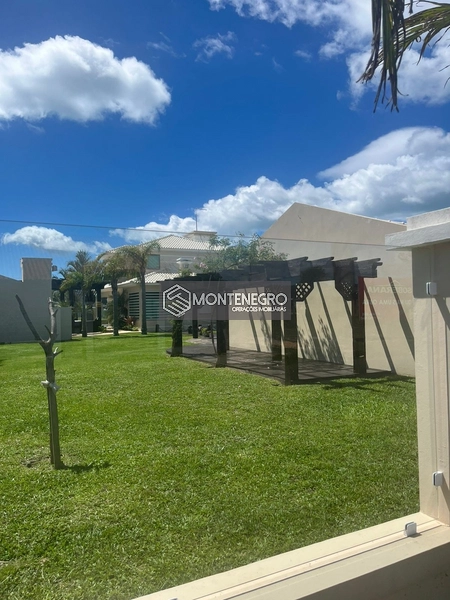 CASA DIFERENCIADA NA PRAIA DE CAPÃO NOVO VILLAGE! Rua dos lírios 880: 55ª foto da galeria de imagens do imóvel