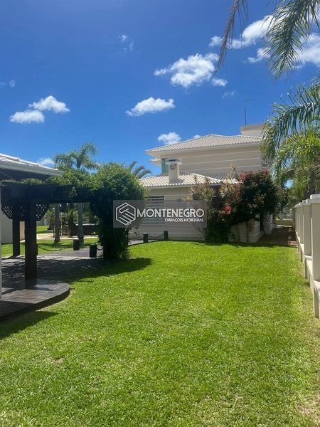 CASA DIFERENCIADA NA PRAIA DE CAPÃO NOVO VILLAGE! Rua dos lírios 880: 45ª foto da galeria de imagens do imóvel