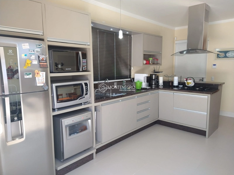 Casa semi nova em capão novo: 9ª foto da galeria de imagens do imóvel