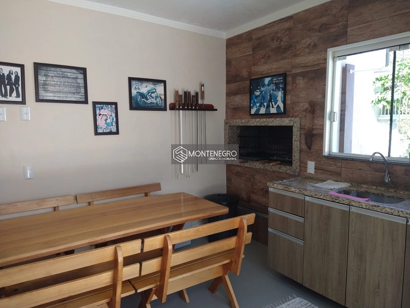 Casa semi nova em capão novo: 4ª foto da galeria de imagens do imóvel