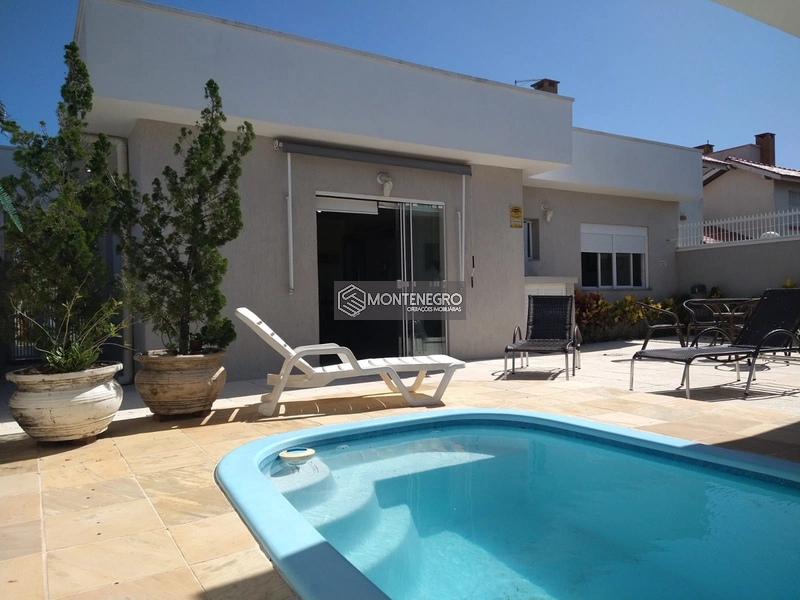 Casa semi nova em capão novo: 5ª foto da galeria de imagens do imóvel