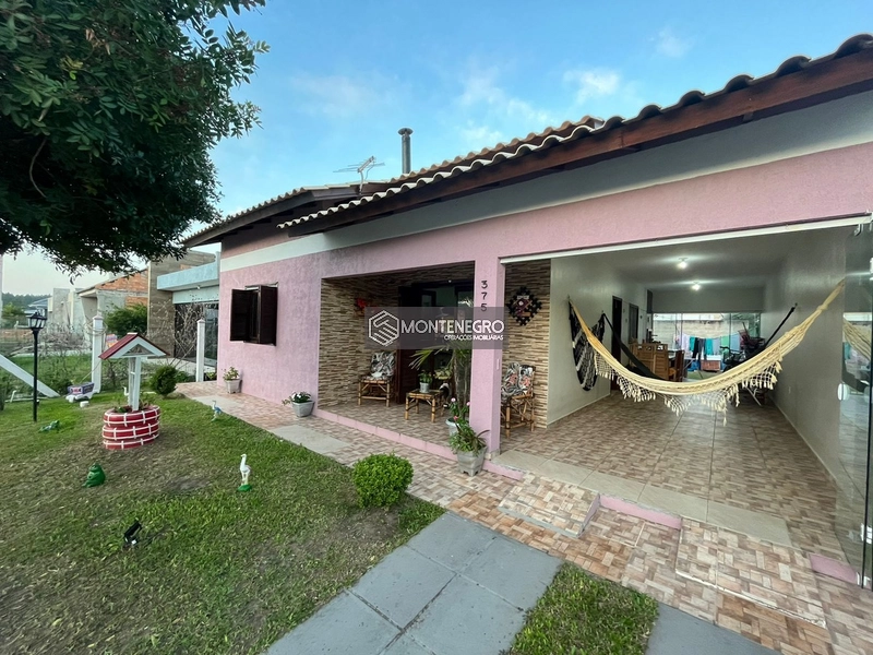 Casa em Capão Novo Village: 2ª foto da galeria de imagens do imóvel