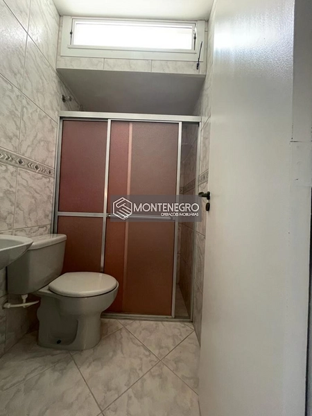 Sobrado em Capão Novo: 6ª foto da galeria de imagens do imóvel