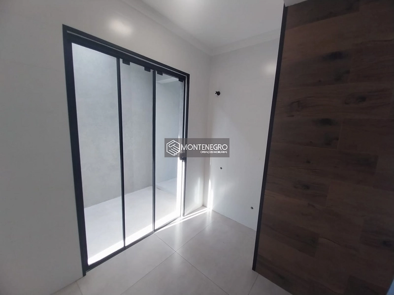 Casas novas nunca habitadas na Avenida das Dálias.: 8ª foto da galeria de imagens do imóvel