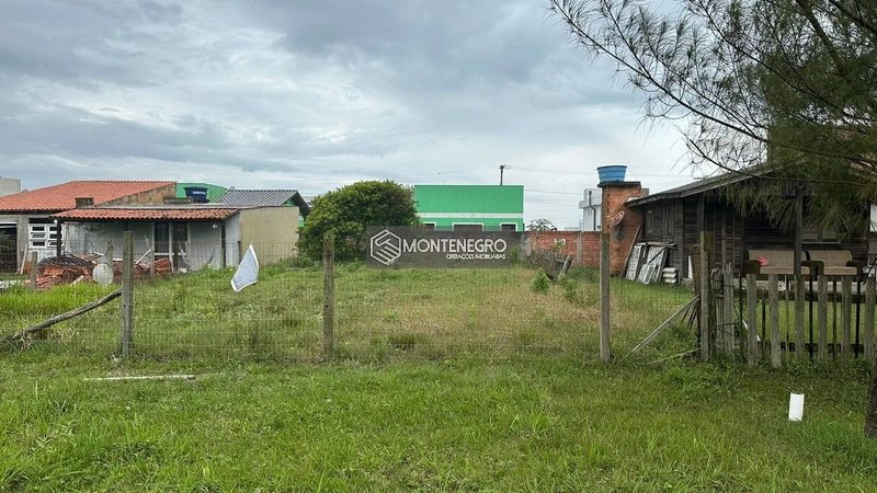 Terreno Rua das rosas no Posto 5: 2ª foto da galeria de imagens do imóvel