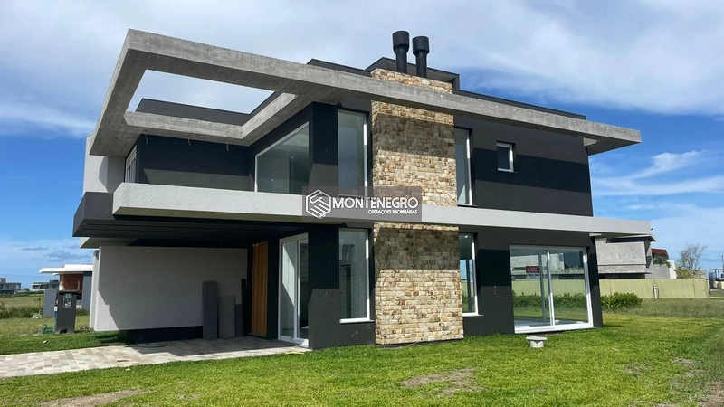 Casa em Condomínio fechado: 1ª foto da galeria de imagens do imóvel