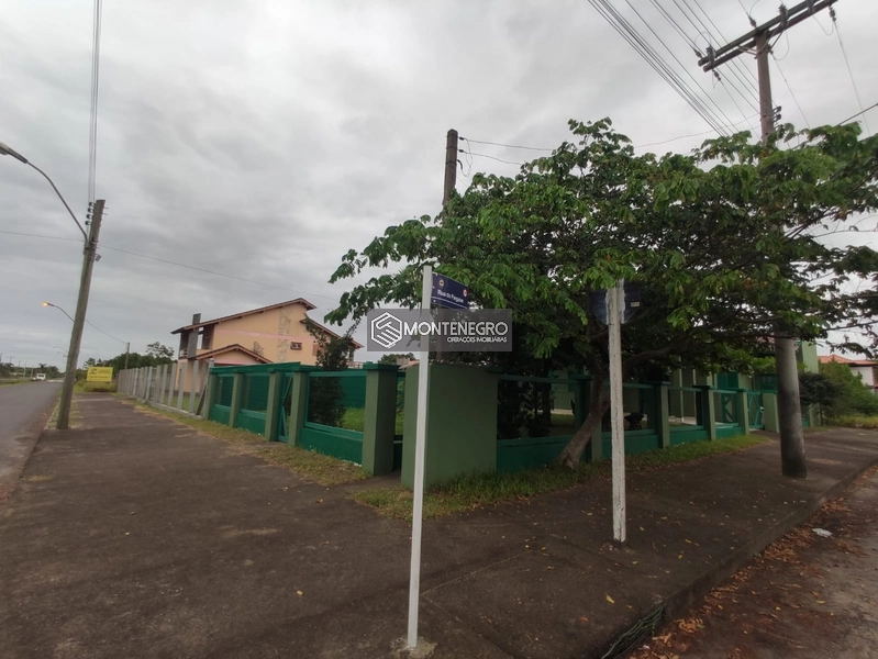 Casa c/ 03 dormitórios e 02 banheiros: 6ª foto da galeria de imagens do imóvel