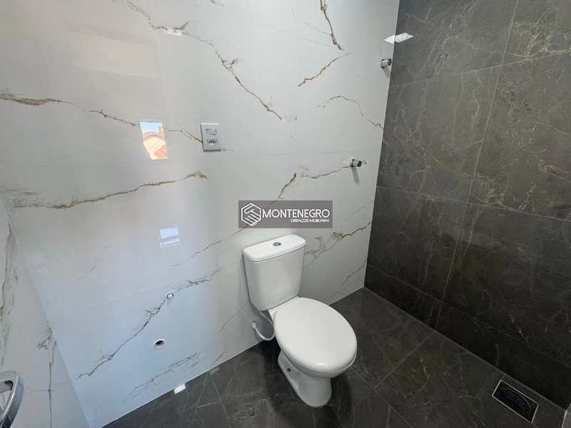 APARTAMENTO REFORMADO NA PRAIA DE CAPÃO NOVO: 12ª foto da galeria de imagens do imóvel