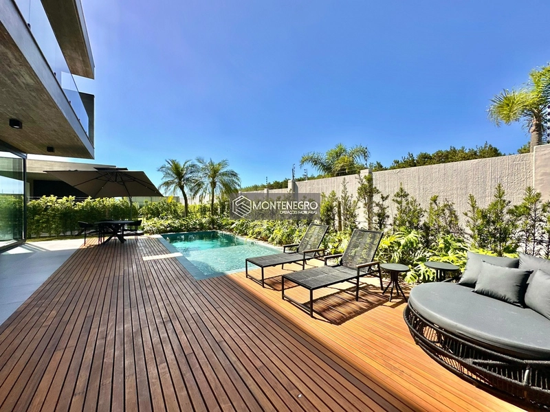 Mansão Mayresse: arquitetura icônica a poucos passos do mar: 26ª foto da galeria de imagens do imóvel