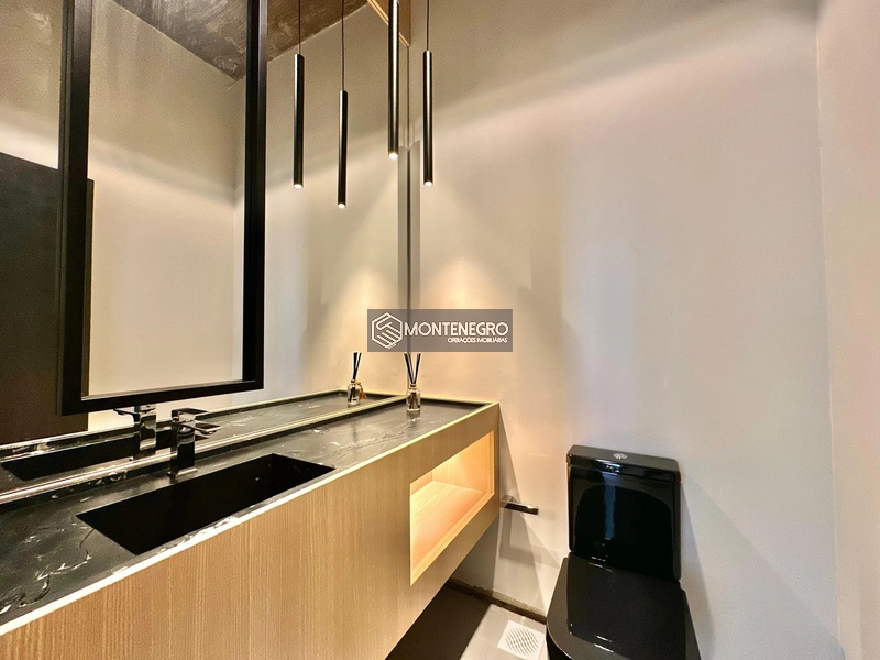 Mansão Mayresse: arquitetura icônica a poucos passos do mar: 24ª foto da galeria de imagens do imóvel