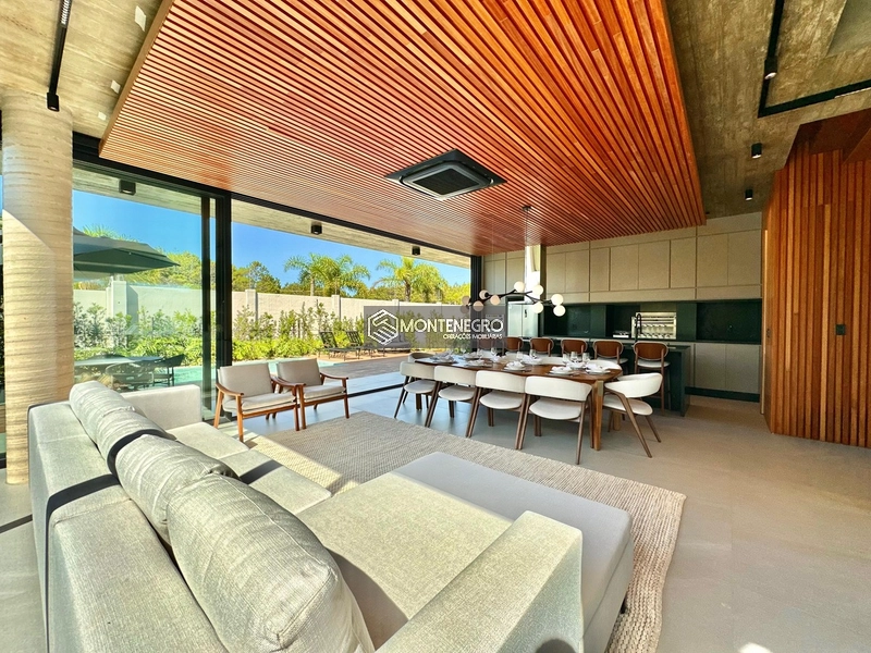 Mansão Mayresse: arquitetura icônica a poucos passos do mar: 8ª foto da galeria de imagens do imóvel