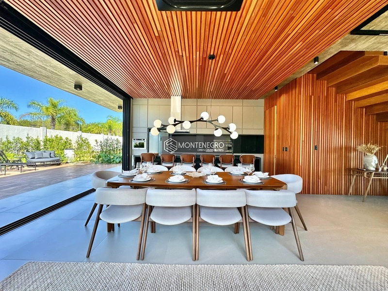 Mansão Mayresse: arquitetura icônica a poucos passos do mar: 10ª foto da galeria de imagens do imóvel