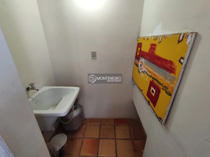 ÓTIMO APTO JK COM MEIO DORMITÓRIO TÉRREO RUA DAS HORTÊNCIAS: 6ª foto da galeria de imagens do imóvel