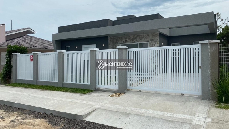 Casa Nova a poucos metros do mar - Capão Novo Village: 2ª foto da galeria de imagens do imóvel