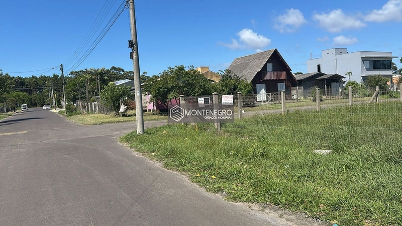 Terreno esquina na Rua Sempre Vivas: 3ª foto da galeria de imagens do imóvel