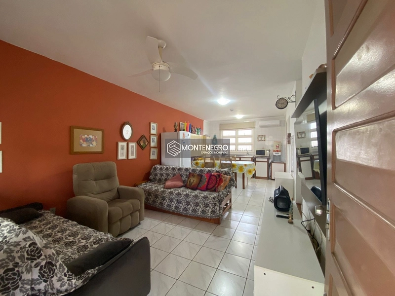 Sobrado na Rua dos Gerânios