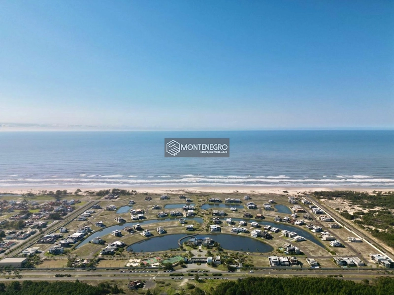 Mansão Horizon: imponência, design e lazer a poucos passos do mar: 32ª foto da galeria de imagens do imóvel