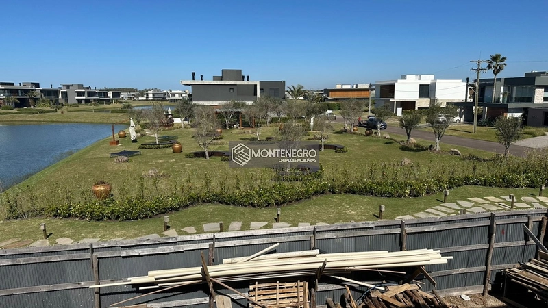 Condominio Costa Serena: 1ª foto da galeria de imagens do imóvel