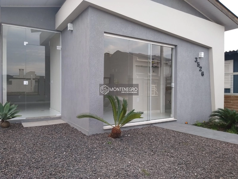 CASA PRÓXIMO DO MAR NA PRAIA DE CAPÃO NOVO: 5ª foto da galeria de imagens do imóvel
