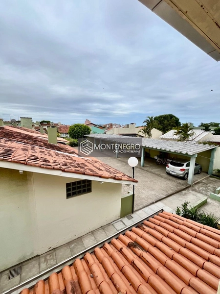Sobrado em Capão Novo: 10ª foto da galeria de imagens do imóvel