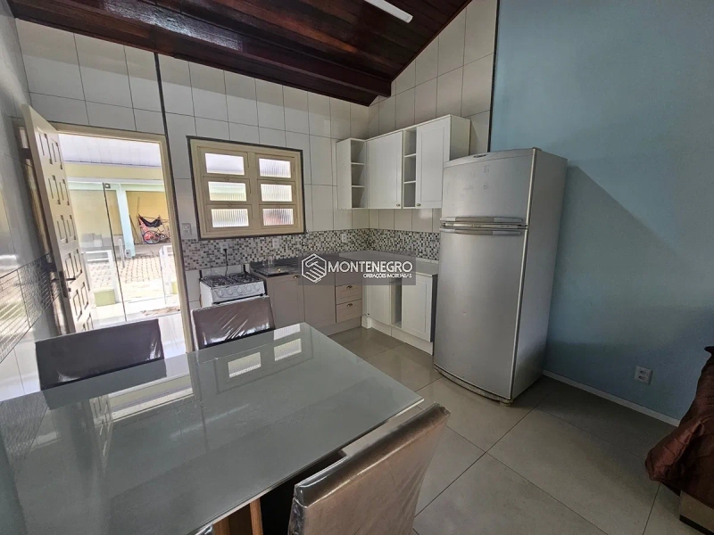 Vivenda 2 Dormitórios com Suíte em Capão Novo: 8ª foto da galeria de imagens do imóvel