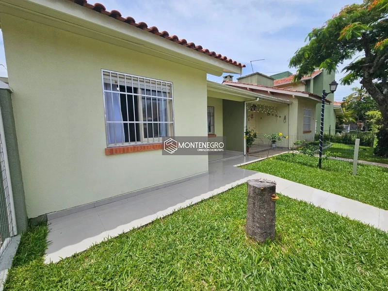 Vivenda 2 Dormitórios com Suíte em Capão Novo: 2ª foto da galeria de imagens do imóvel