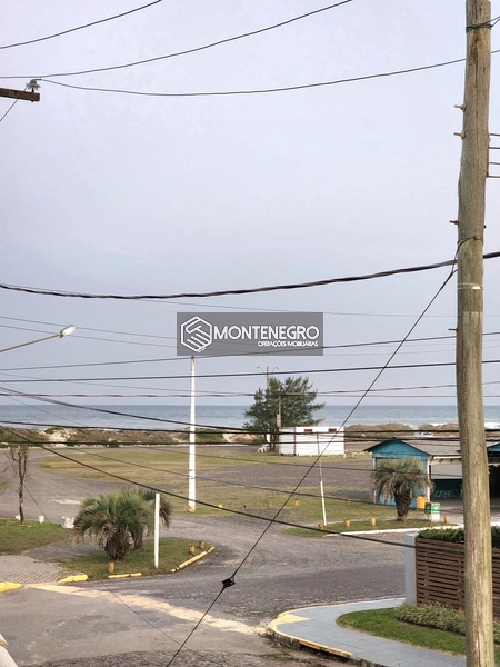Sobrado quase a Beira Mar.: 16ª foto da galeria de imagens do imóvel
